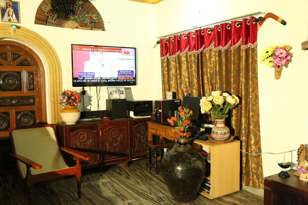 Dream Catcher Home Stay Kochi ภายนอก รูปภาพ