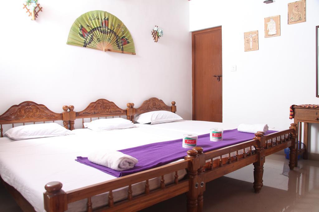 Dream Catcher Home Stay Kochi ภายนอก รูปภาพ