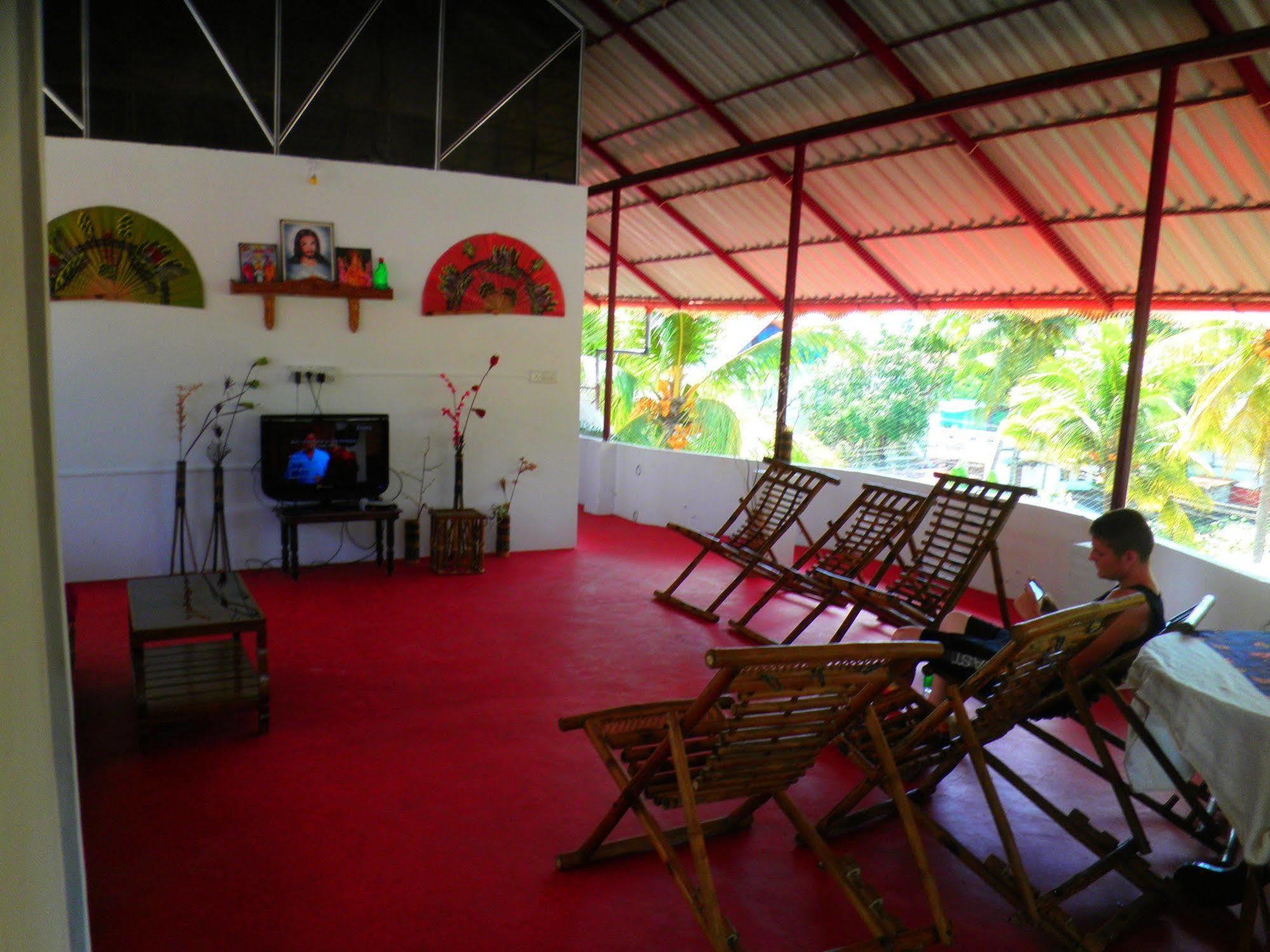 Dream Catcher Home Stay Kochi ภายนอก รูปภาพ