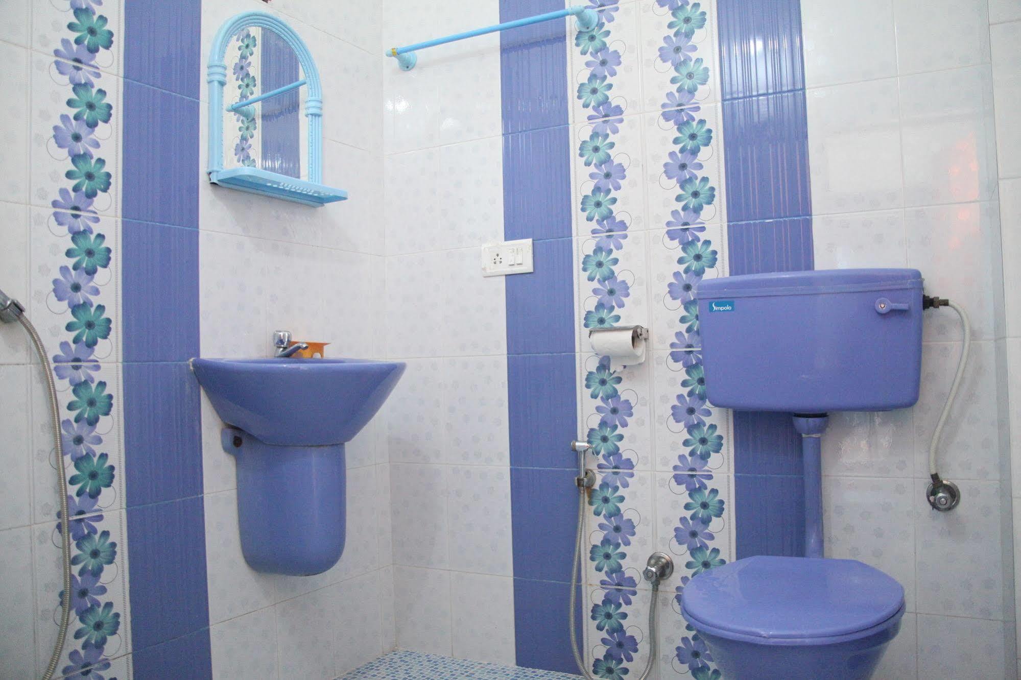 Dream Catcher Home Stay Kochi ภายนอก รูปภาพ